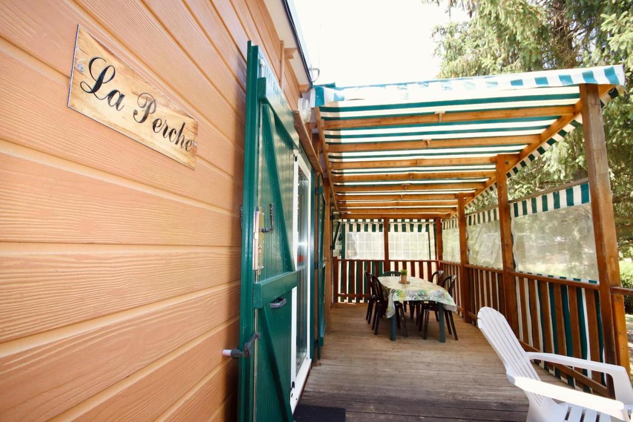 Lion-en-Sullias Chalet La Perche Au Bord De L'Eau מראה חיצוני תמונה